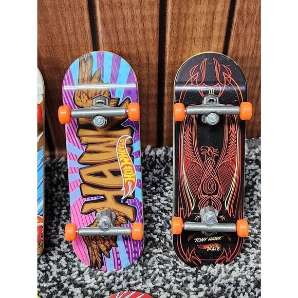 Tony Hawk Hot Wheels Finger Skateboards #A80 - Picture 4 of 9